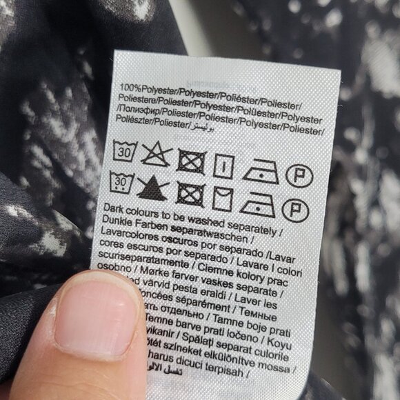 JACQUELINE de YONG Women's Black White Long Sleeve Button Front Blouse Size 40 - Picture 9 of 12